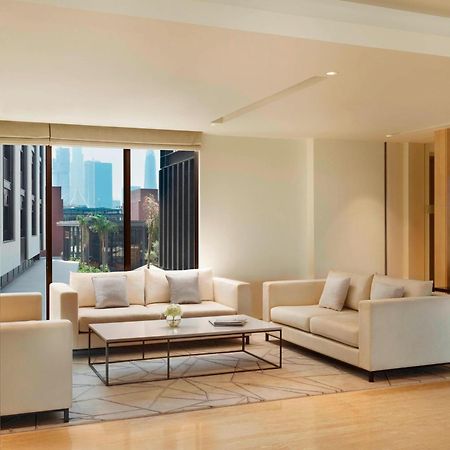 La Ville Hotel & Suites City Walk Dubai, Autograph Collection Экстерьер фото The Westin Mumbai