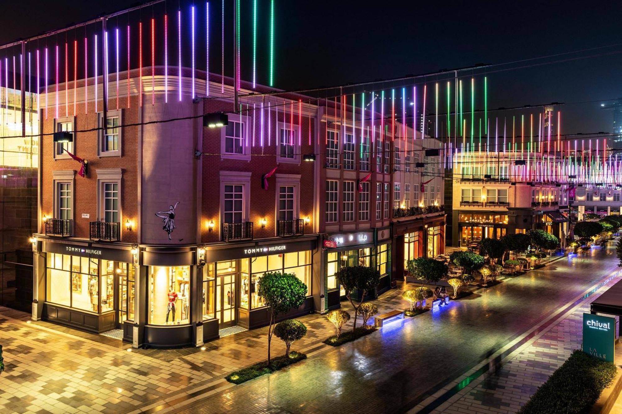 La Ville Hotel & Suites City Walk Dubai, Autograph Collection Экстерьер фото The Village Outlet