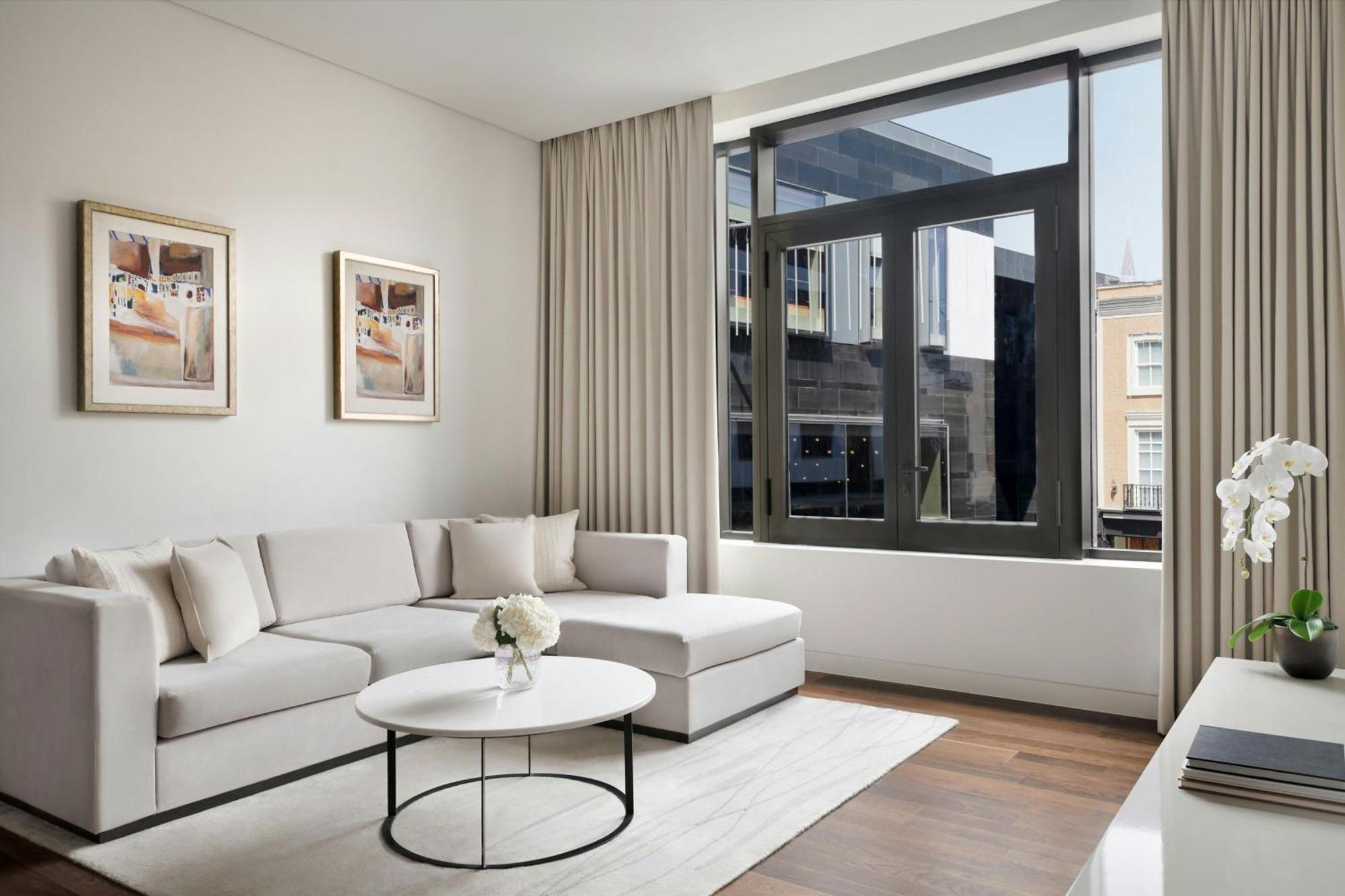 La Ville Hotel & Suites City Walk Dubai, Autograph Collection Экстерьер фото The living room of a typical apartment